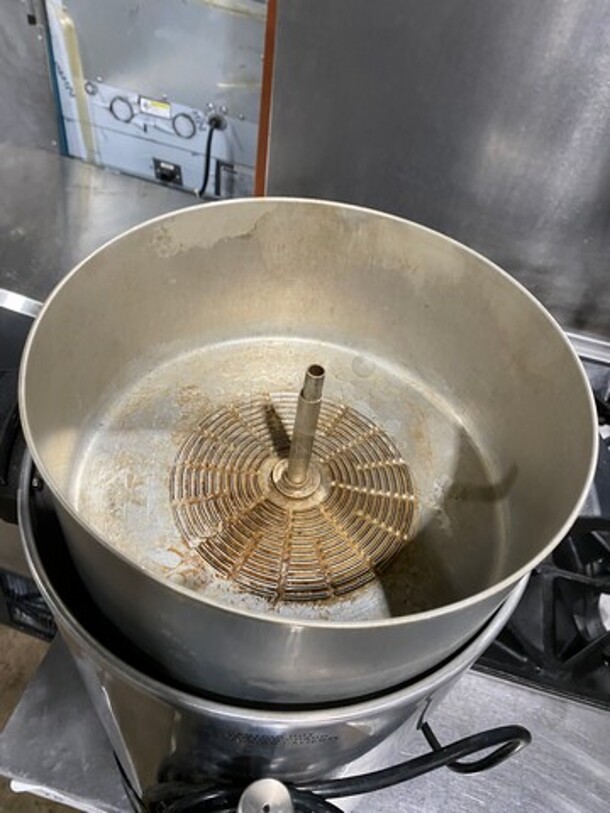 Crown Select Commercial Countertop Automatic Coffee Urn! All Stainless Steel! - Image 4 of 5