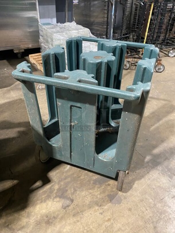 Poly Dish Transport Cart! On Casters! - Image 3 of 5