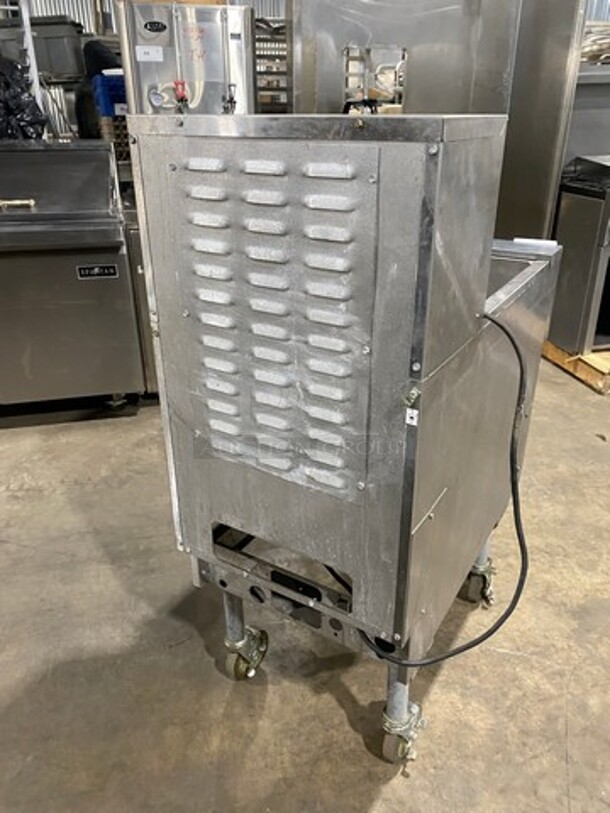 Pitco Commercial Electric Powered Crisp-N-Hold/Fry Warmer Dumping Station! With Backsplash! All Stainless Steel! On Legs! Model: PCF18 SN: E19KD070535 120V60HZ 1 Phase - Image 3 of 10