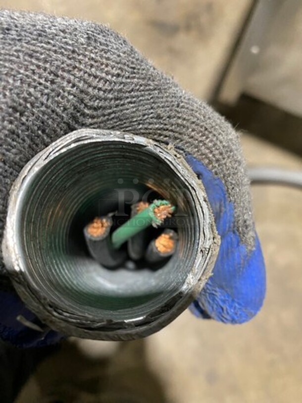 AMAZING! Vulcan Commercial Electric Powered French Top/ Hot Plate With Right Side Flat Griddle! With Raised Back Splash And Salamander Shelf! With 2 Oven Underneath! All Stainless Steel! On Casters! - Image 10 of 10