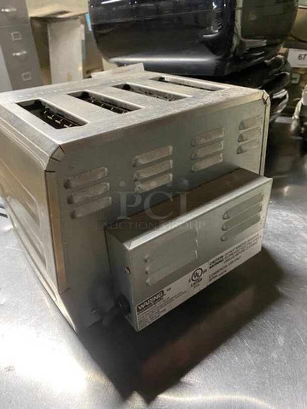 Waring Commercial Countertop Heavy Duty 4 Slot Toaster! Model: WCT805 240V - Image 4 of 8