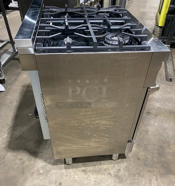 Zline Commercial Gas Powered 4 Burner Stove! With Oven Underneath! Stainless Steel! On Legs! MODEL RG30 SN: RG30GE2205022602 120V - Image 3 of 10