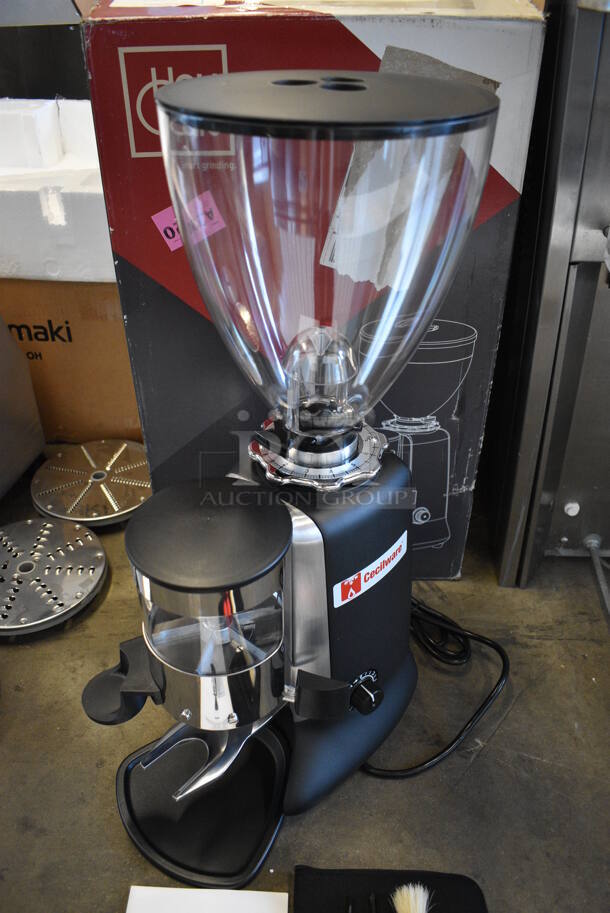 BRAND NEW IN BOX! Cecilware HC-600 Venezia II Metal Commercial Countertop Espresso Grinder. 110 Volts, 1 Phase. 9x13x24. Tested and Working!