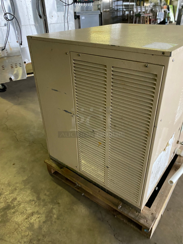 Scotsman Commercial Air-Cooled Ice Machine Head! Model: CM250AE1E SN: 20186909J 115V 60HZ 1 Phase - Image 4 of 7