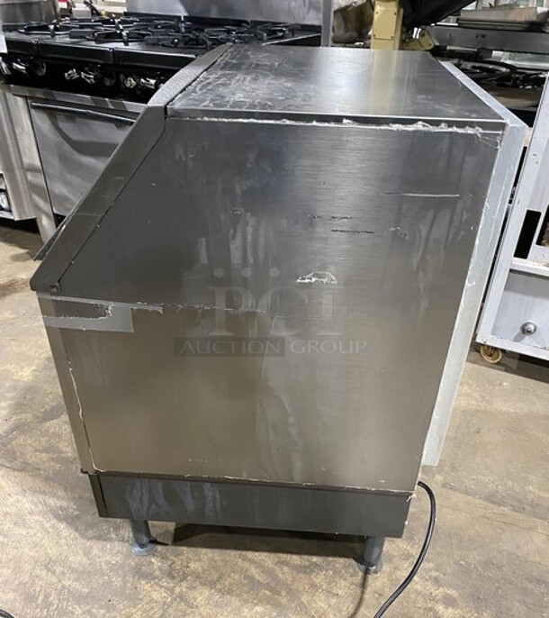 Manitowoc Commercial Stainless Steel Undercounter Ice Machine! MODEL UDF0140A-161B SN:310440129 115V 1PH  - Image 3 of 7