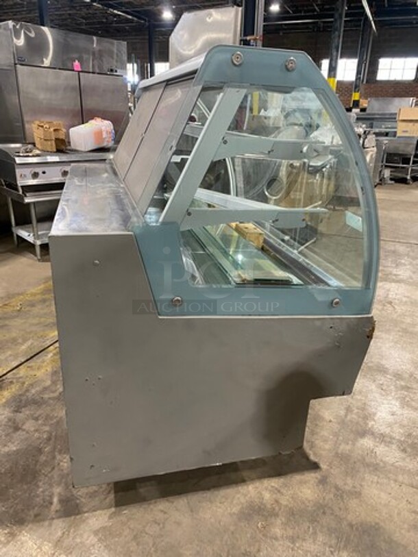 Gelostandard Cold Commercial Refrigerated Bakery Display Case Merchandiser! With Curved Front Glass! With Sliding Rear Access Doors! Stainless Steel Body! Model: MILU152M SN: 706012464 110V 60HZ 1 Phase - Image 4 of 10