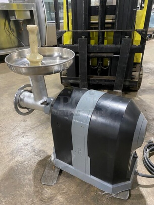 Nice! Hobart Commercial Countertop Meat Grinder! All Stainless Steel! MODEL 4722 SN:882105 230V - Image 4 of 8