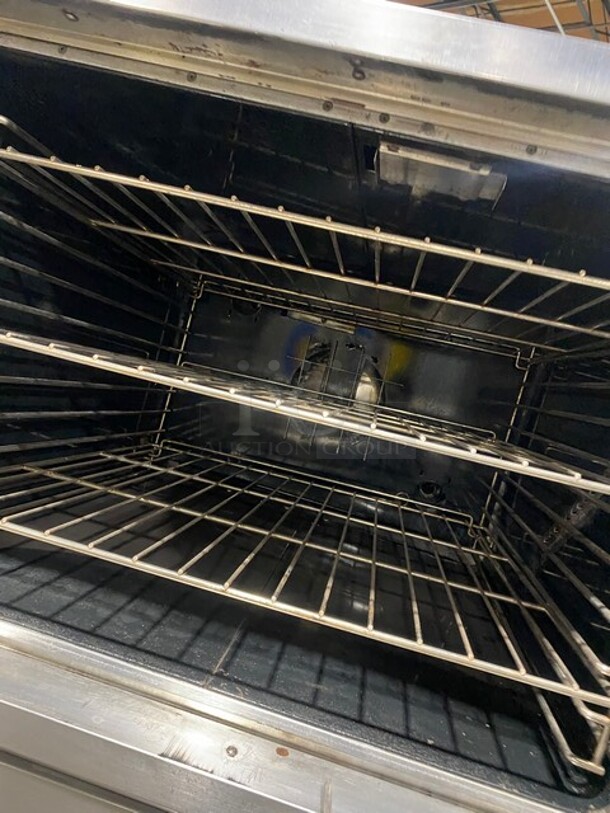 Sunfire Commercial Natural Gas Powered Double Deck Convection Oven! With View Through Doors! Metal Oven Racks! All Stainless Steel! 2x Your Bid Makes One Unit! MODEL ICOE10M SN:1102230000951 208V 3PH - Image 6 of 10