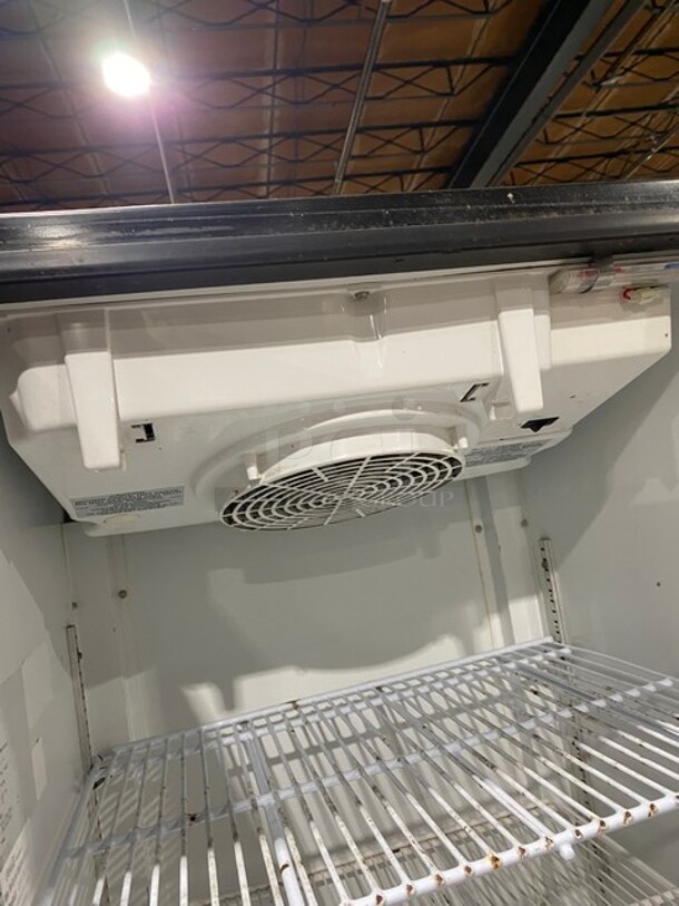 Imbera Energy Star Metal Commercial Single Door Reach In Cooler Merchandiser w/ Poly Coated Racks! MODEL VR12 SN: 636130301266 115V 1PH - Image 6 of 8