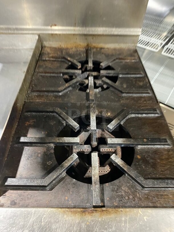 Jade Range Heavy Duty 2 Burner Gas Range With Griddle On Left Side, And Oven Underneath! With Raised Back Splash Double shelf! Stainless Steel! On Commercial Casters! Working When Removed! - Image 7 of 11