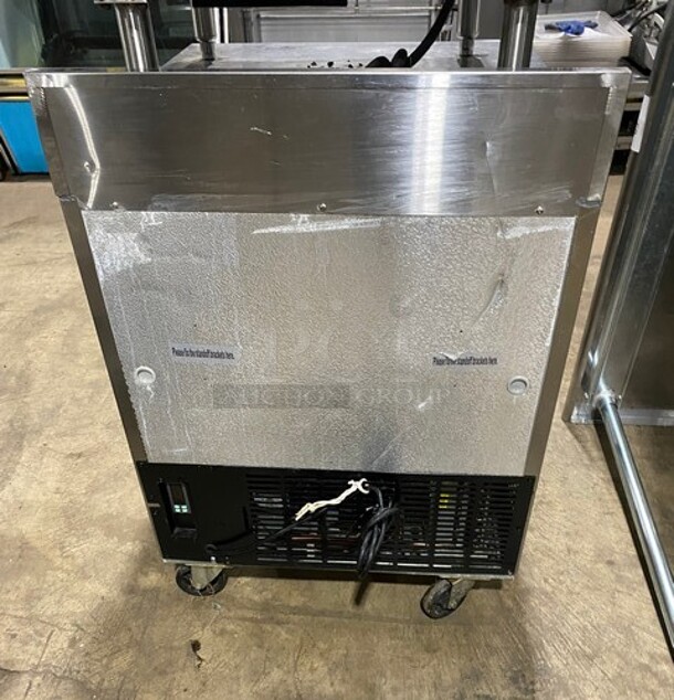 Avantco  Stainless Steel Commercial Single Door Undercounter Freezer! Model 178SSWT27FHC - Image 3 of 8