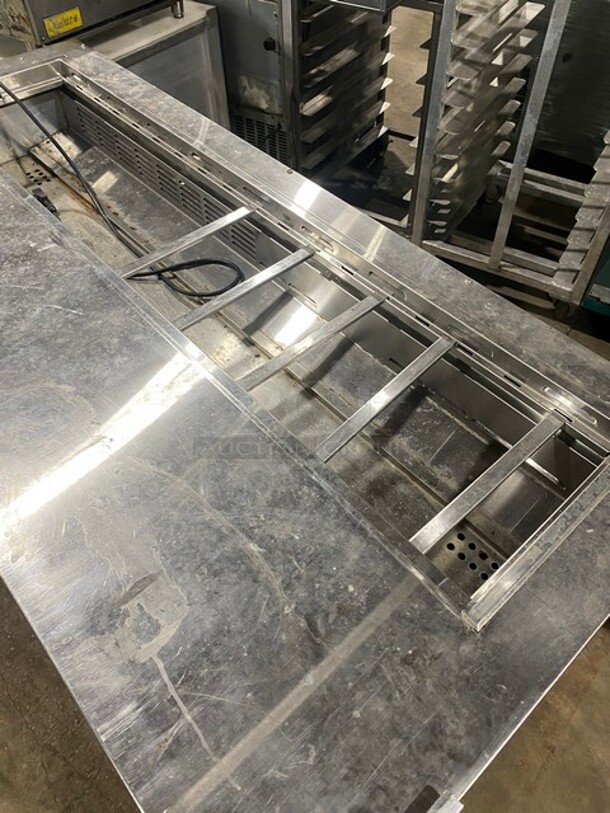 Everest Stainless Steel Sandwich/salad Prep Table! On Casters! MODEL EPBNR3 SN: BPBNR316070026 115V 1PH - Image 7 of 9