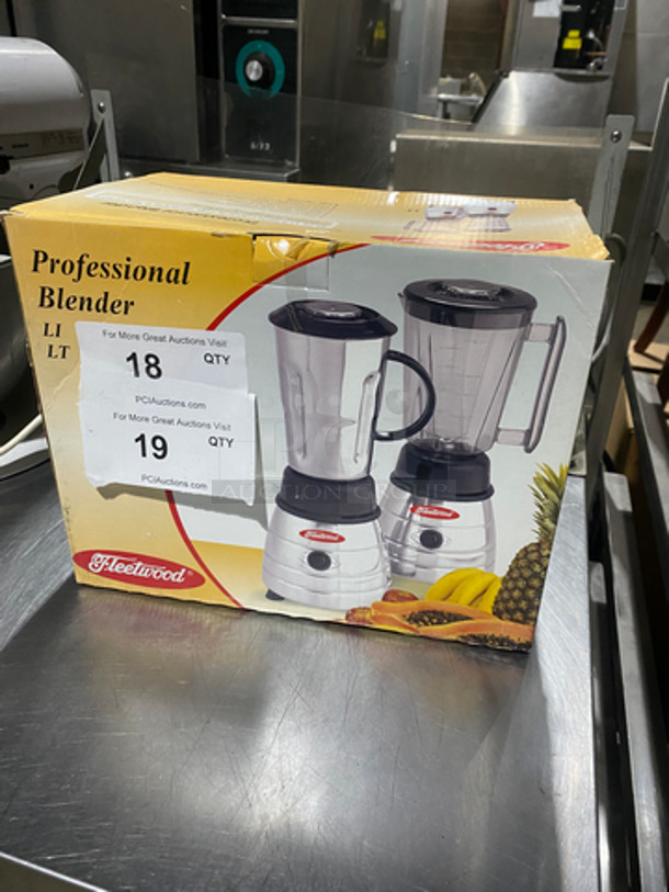 NEW! IN THE BOX! Fleetwood Professional Blender! 120V 1 Phase - Image 1 of 2