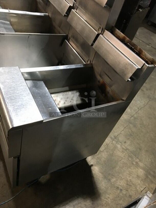 FAB! Frymaster Natural Gas Powered 3 Bay Deep Fat Fryer! With Middle Fryer Basket Rack! With Oil Filter System! All Stainless Steel! On Casters! Model FMPH355CSC Serial 0803IJ0021! - Image 12 of 12