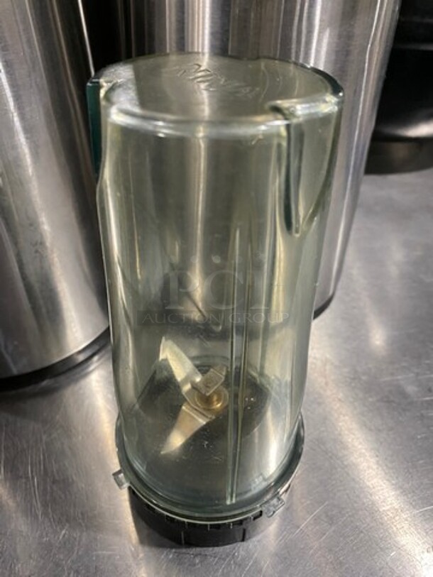 Ninja Countertop Professional Blender! Model: BL77130 120V - Image 7 of 9