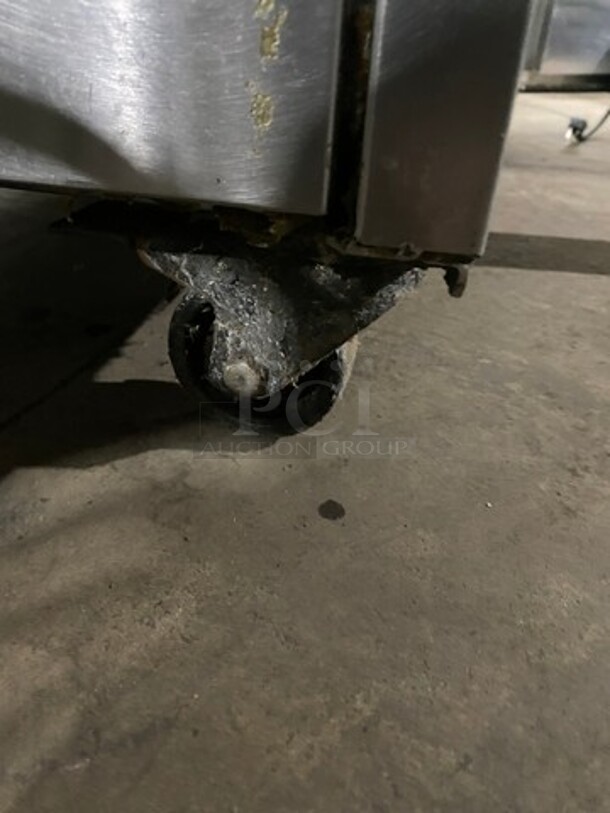 2018 Ultra Fryer Commercial Electric Power 75lbs Deep Fat Fryer! Stainless Steal! On casters! MODEL F52048 SERIAL:F0718395 208-240-480V 3P - Image 8 of 10