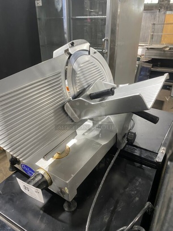 Globe Commercial Countertop Deli/ Meat Slicer! All Stainless Steel! Model: GC12 SN: 134262 115V 60HZ 1 Phase - Image 2 of 8