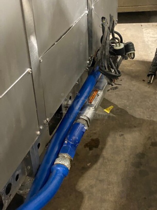 FAB! Pitco Frialator Commercial Natural Gas Powered 4 Bay Deep Fat Fryer! With Middle Fryer Basket Rack! With Oil Filter System! All Stainless Steel! On Casters! Model: SGH50 SN: G09FA015137 - Image 10 of 10