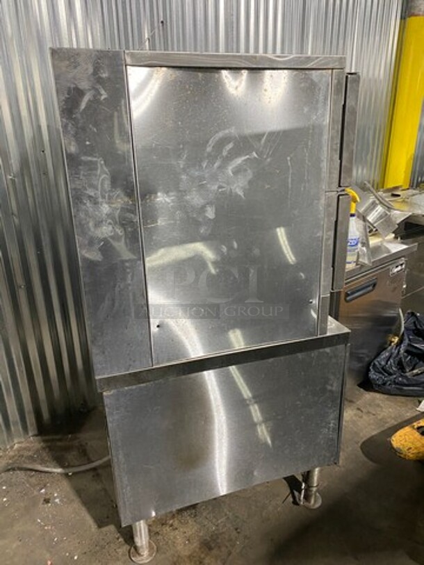 Vulcan Commercial Natural Gas Powered Dual Cabinet Steamer! All Stainless Steel! MODEL VSX24G  SN:271143126 120V 1PH - Image 4 of 11