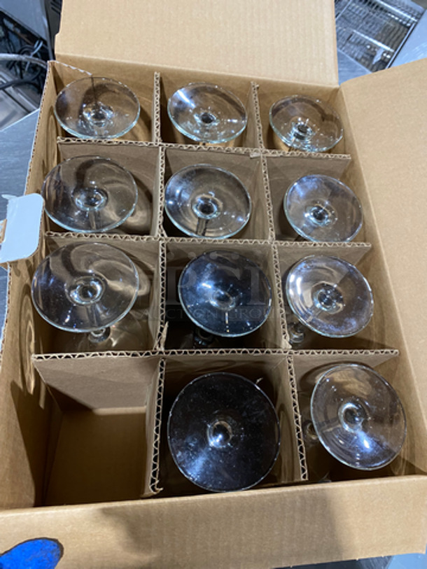 NEW! IN THE BOX! Qualite 8.5 OZ Wine Glasses! - Image 2 of 6