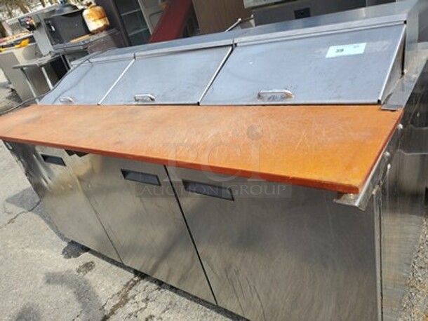 Delfield 3 Door Sandwich Table|115V  - Image 4 of 9
