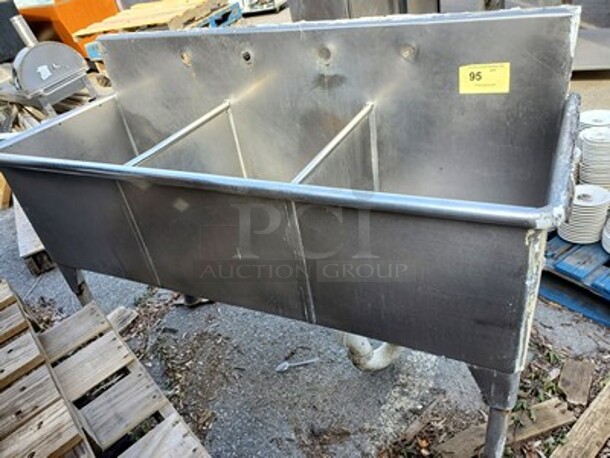 Stainless Steel Three Compartment Sink 