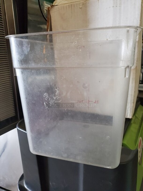 Food Container - Image 2 of 2
