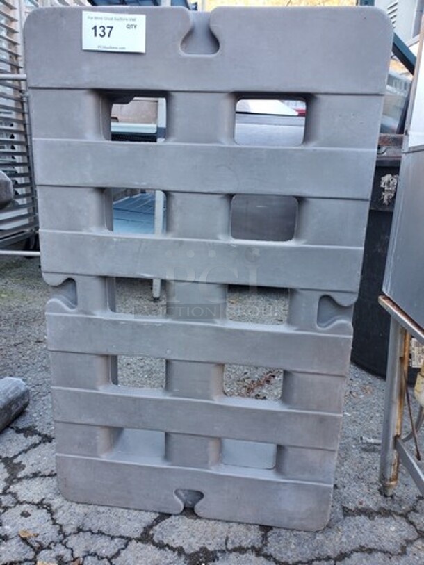 METRO Dunnage Rack 36X22X12 - Image 2 of 2