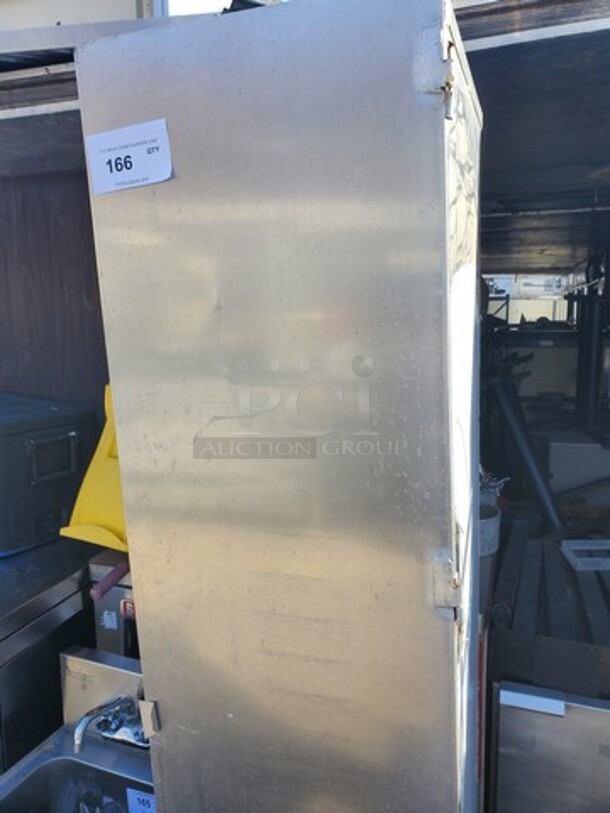 Stainless Steel Cooling Cabinet 16X19X77 - Image 2 of 3