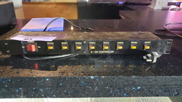 O-10V Controller

Not tested 

(Location 2) - Image 1 of 1