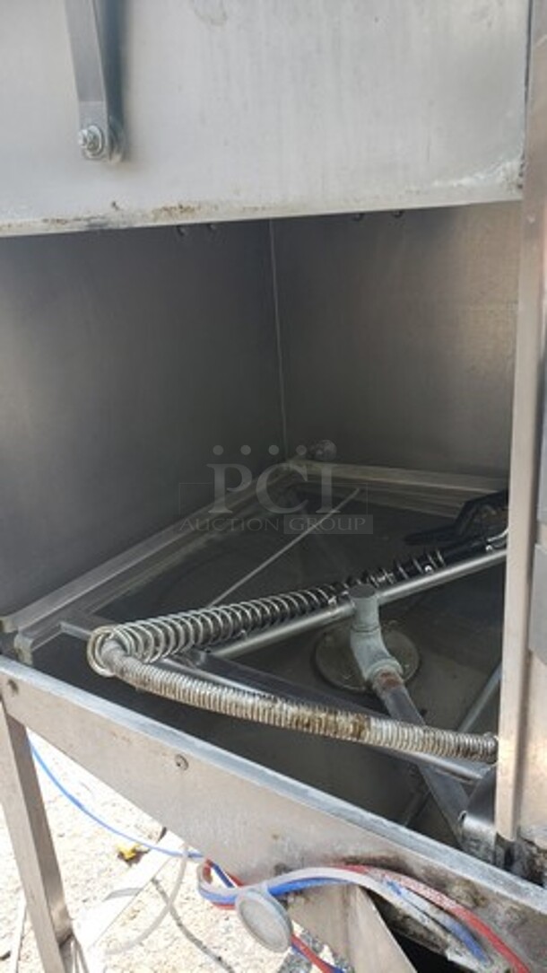 Commercial Dishwasher!  - Image 5 of 9