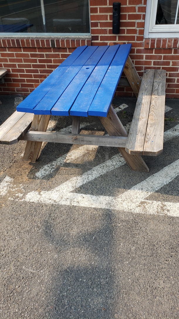 Wooden Picnic Table! Pick up only! - Image 1 of 1