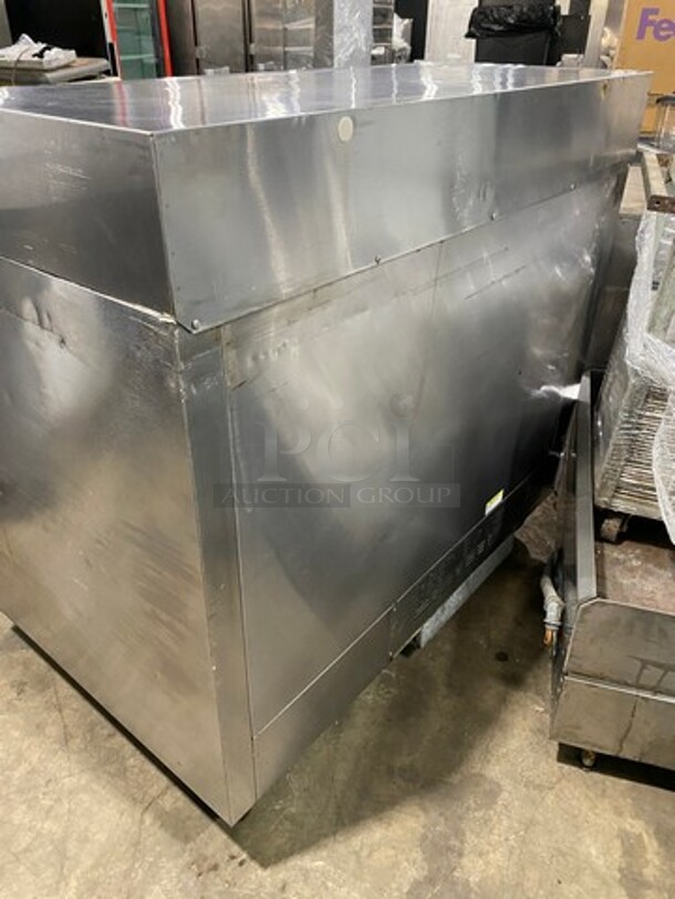 Beverage Air Single Side Access Milk Cooler! Stainless Steel! On Casters! Model: SMF49 SN: 8206920 115V 60HZ 1 Phase - Image 4 of 8