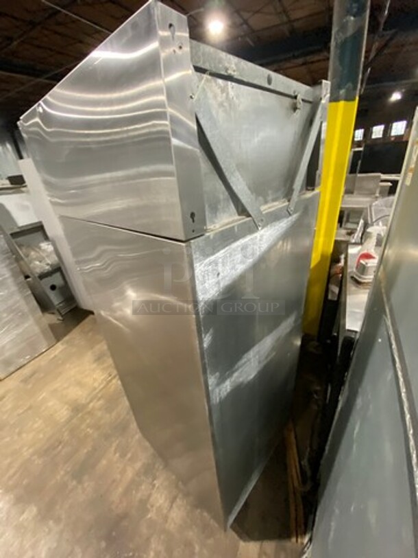 VICTORY Commercial Single Door Reach In Freezer! All Stainless Steel! Model FS1DS7EWNYC 115V 1PH - Image 4 of 8