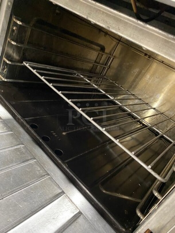 US Range Commercial Natural Gas Powered French Top/ Hot Plate Stove! With Oven Underneath! All Stainless Steel! On Casters! Model: C83611 - Image 6 of 10