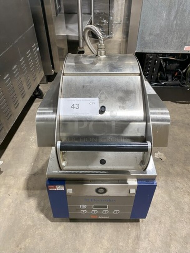 WOW! 2016 Electrolux Rapid Infared Panini Press Machine! HSG Series! Model HSPPA1 Serial 64210021! 208V 1 Phase! 