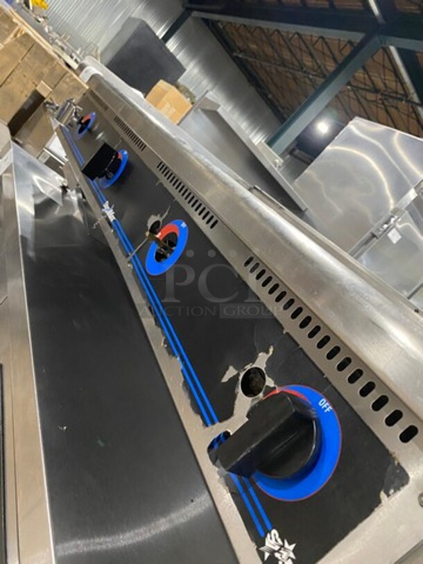 Star Max Commercial Countertop Natural Gas Powered Flat Top Griddle! With Back And Side Splashes! All Stainless Steel! On Small Legs! - Image 6 of 8