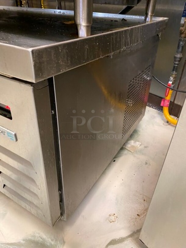 LATE MODEL! 2019 Asber Commercial Refrigerated 4 Drawer Chef Base! All Stainless Steel! On Casters! WORKING WHEN REMOVED! Model: ACBR72NHC SN: 19086807 - Image 2 of 8