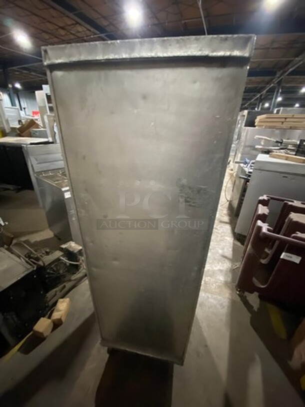 Crescor Metal Commercial Enclosed Pan Transport Rack! On Casters! - Image 4 of 6