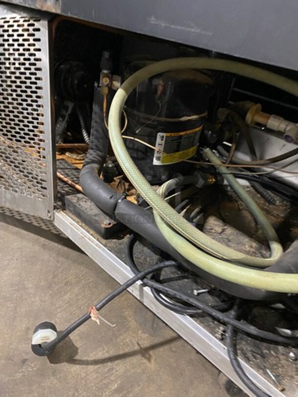 Artica Commercial Refrigerated Open Grab-N-Go Display Case Merchandiser! With Front Cover! - Image 7 of 7