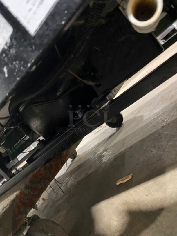 Torrey Commercial Refrigerated Deli/Bakery Display Case Merchandiser! With Curved Front Glass! With Rear Access Doors! - Image 8 of 9