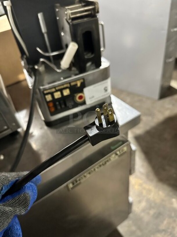 Beverage Air Commercial 2 Door Lowboy/Worktop Cooler! All Stainless Steel! On Casters! Model: WTR60A SN: 8006319 115V 60HZ 1 Phase - Image 8 of 9