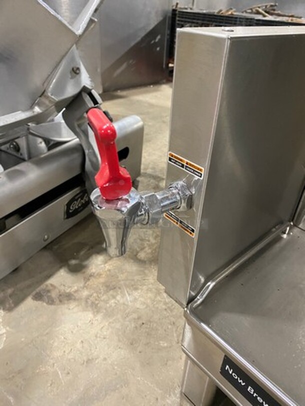 Bunn Commercial Countertop Dual Coffee Brewing Machine! All Stainless Steel! On Small Legs! Model: DUALSHDBC SN: DUAL191843 120/208V 60HZ 1 Phase - Image 6 of 8