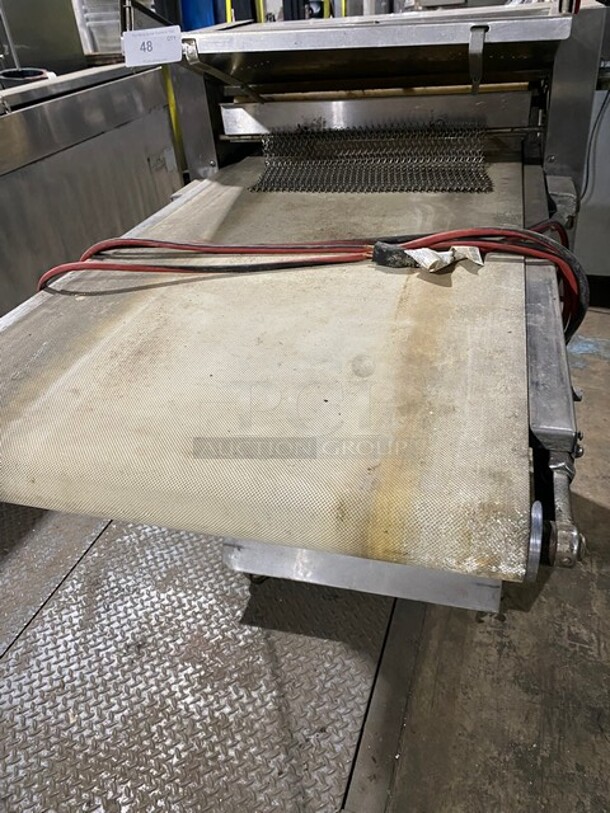 Lucks Floor Style Commercial Dough Sheeter/Molder! On Casters! Working When Removed! Model: LSM24 SN: 1021070 115V 60HZ 1 Phase - Image 6 of 10