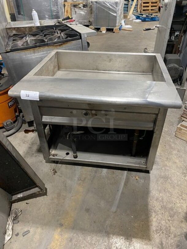 Commercial Gas Powered Steam Table! All Stainless Steel! On Legs! - Image 1 of 7