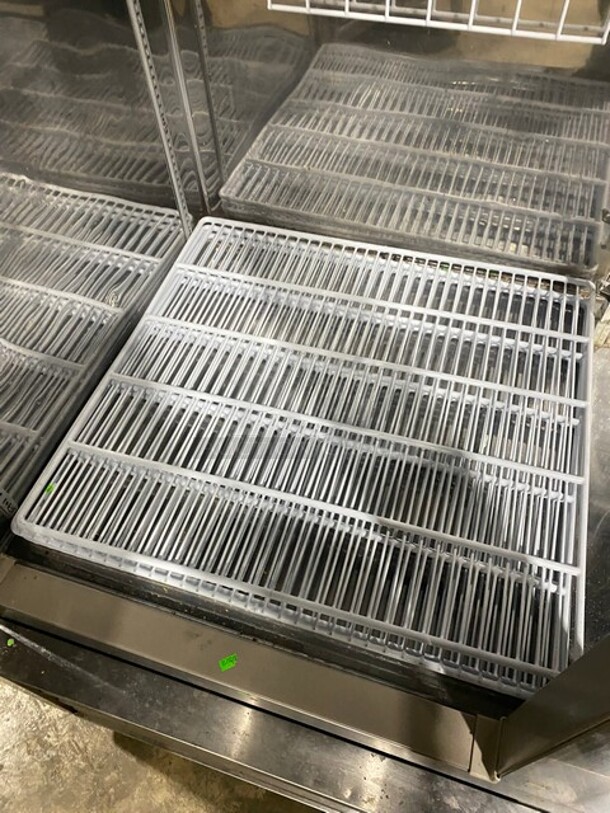 Master Bilt Commercial 2 Door Reach In Refrigerator! With Poly Coated Racks! All Stainless Steel! On Casters! MODEL F49S SN: 15020098 115V 1PH  - Image 7 of 10
