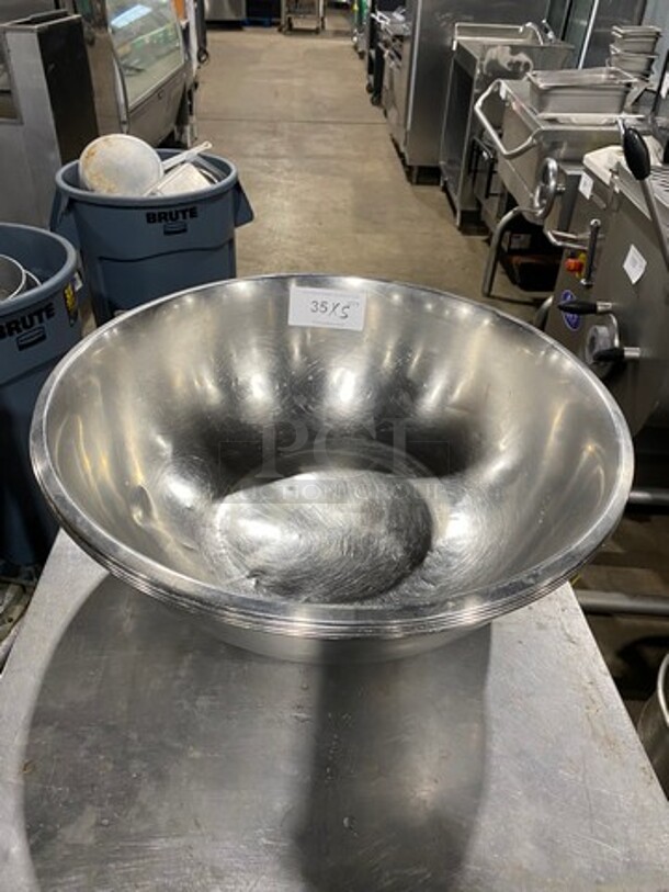 Large Stainless Steel Mixing Bowls! 5x Your Bid! - Image 1 of 5