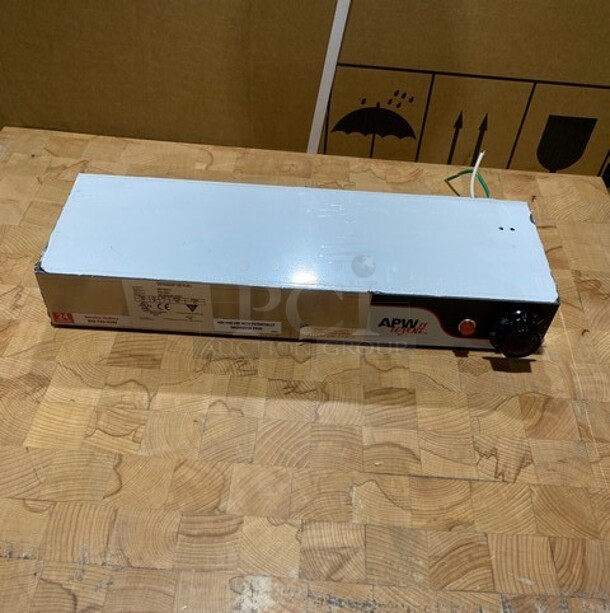 WOW! NEW IN BOX! APW Wyott High Wattage Calrod Strip Food Warmer With Toggle Control! MODEL FD18H SN:8016022010021 120V 1PH! Working! - Image 4 of 9