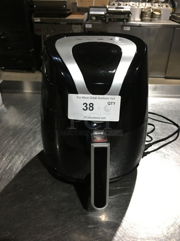 Insignia Countertop Air Fryer! Holds Up To 3.4 Quarts! With Digital Controls! Model: NSAF32DBK9