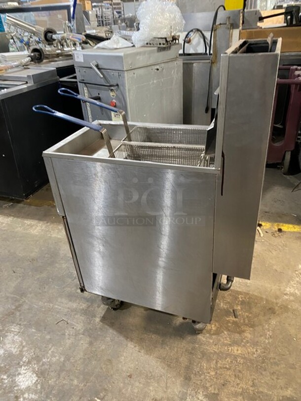 Pitco Natural Gas Deep Fat Fryer! With Baskets! All Stainless Steel! On Legs!   - Image 2 of 8